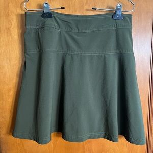 Riders by Lee Dark Green / Olive Skort. Flare Fit